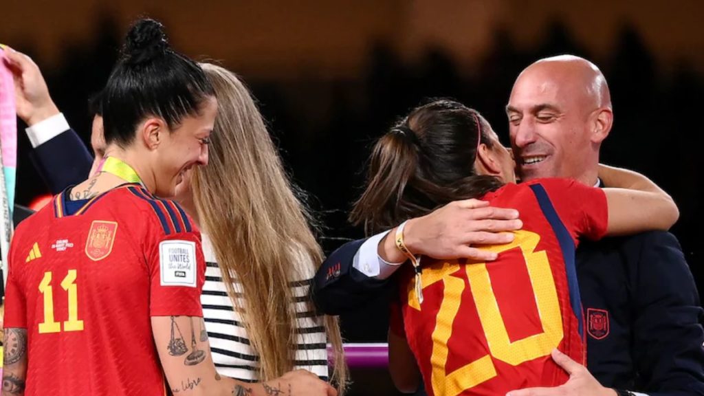 Spain's RFEF Apologizes for the Rubiales Scandal and Fires Women's Coach