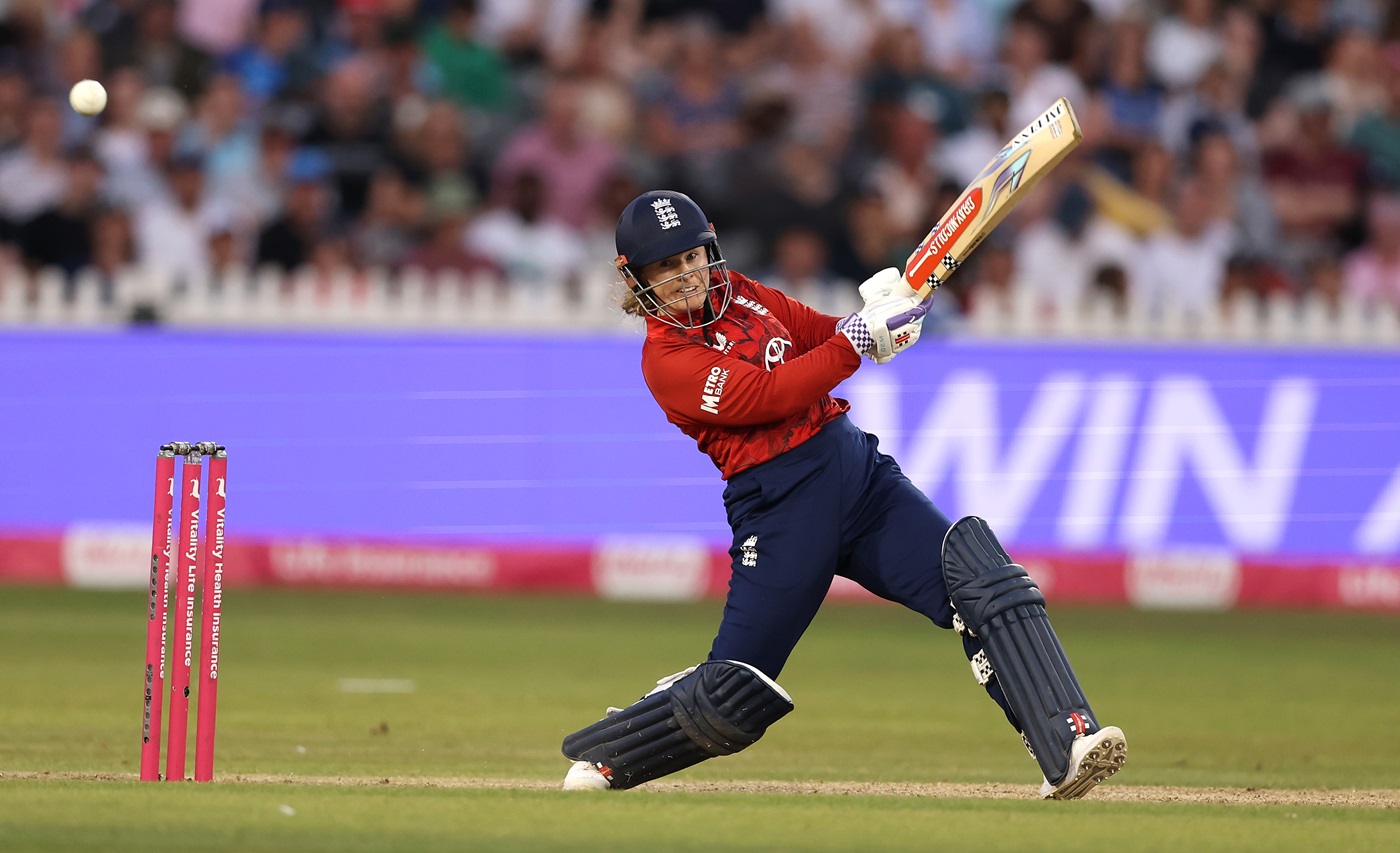 Beaumont stands in as captain as Sciver-Brunt suffers groin injury on July 3, 2025 at 2:36 pm